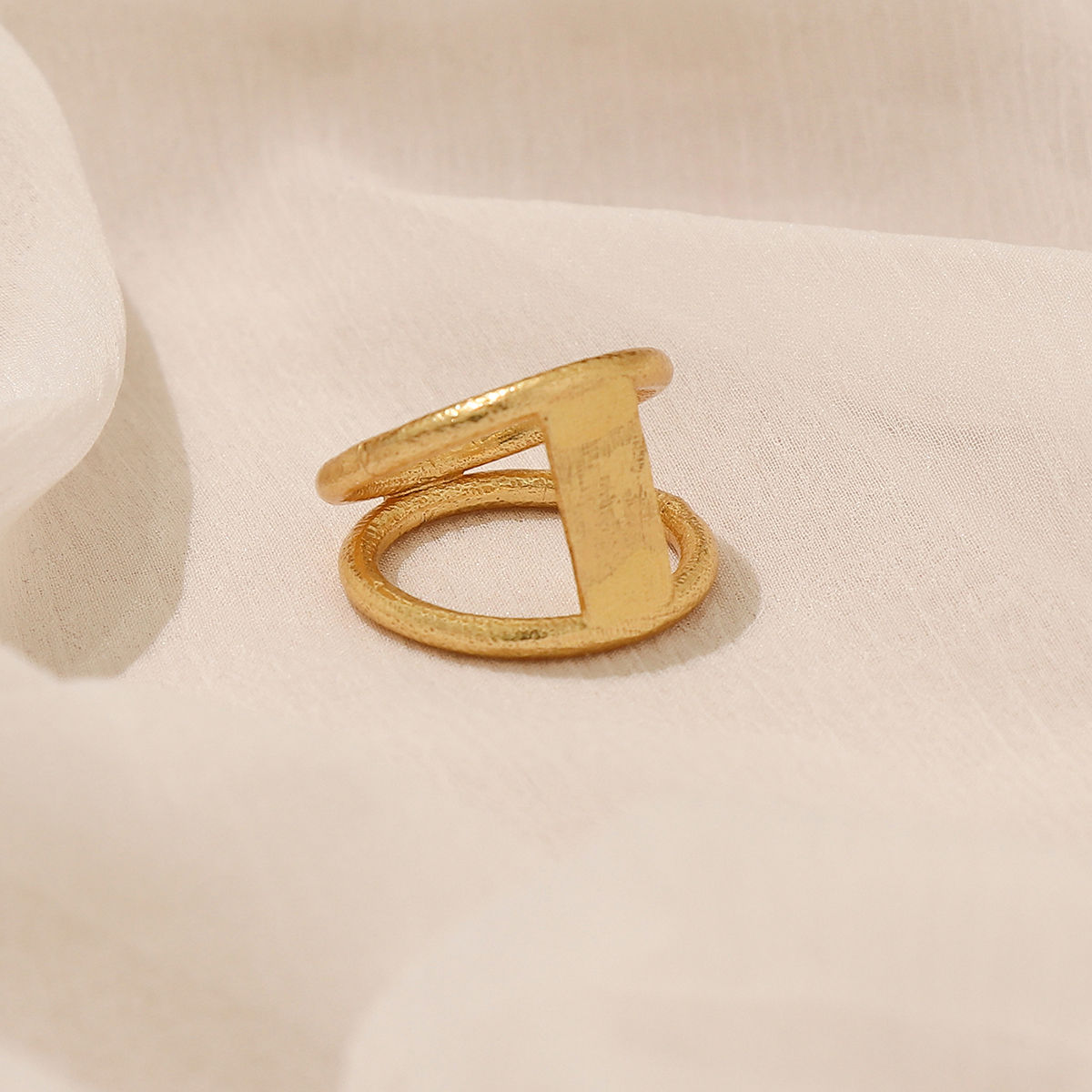 Solid Gold Minimalistic Geometric Ring