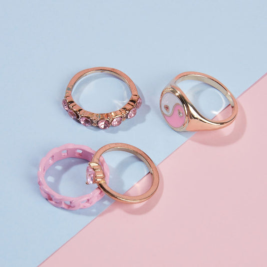 Pipa Bella by Nykaa Fashion Set of 4 Y2K Silver Plated and Pink Rings Combo