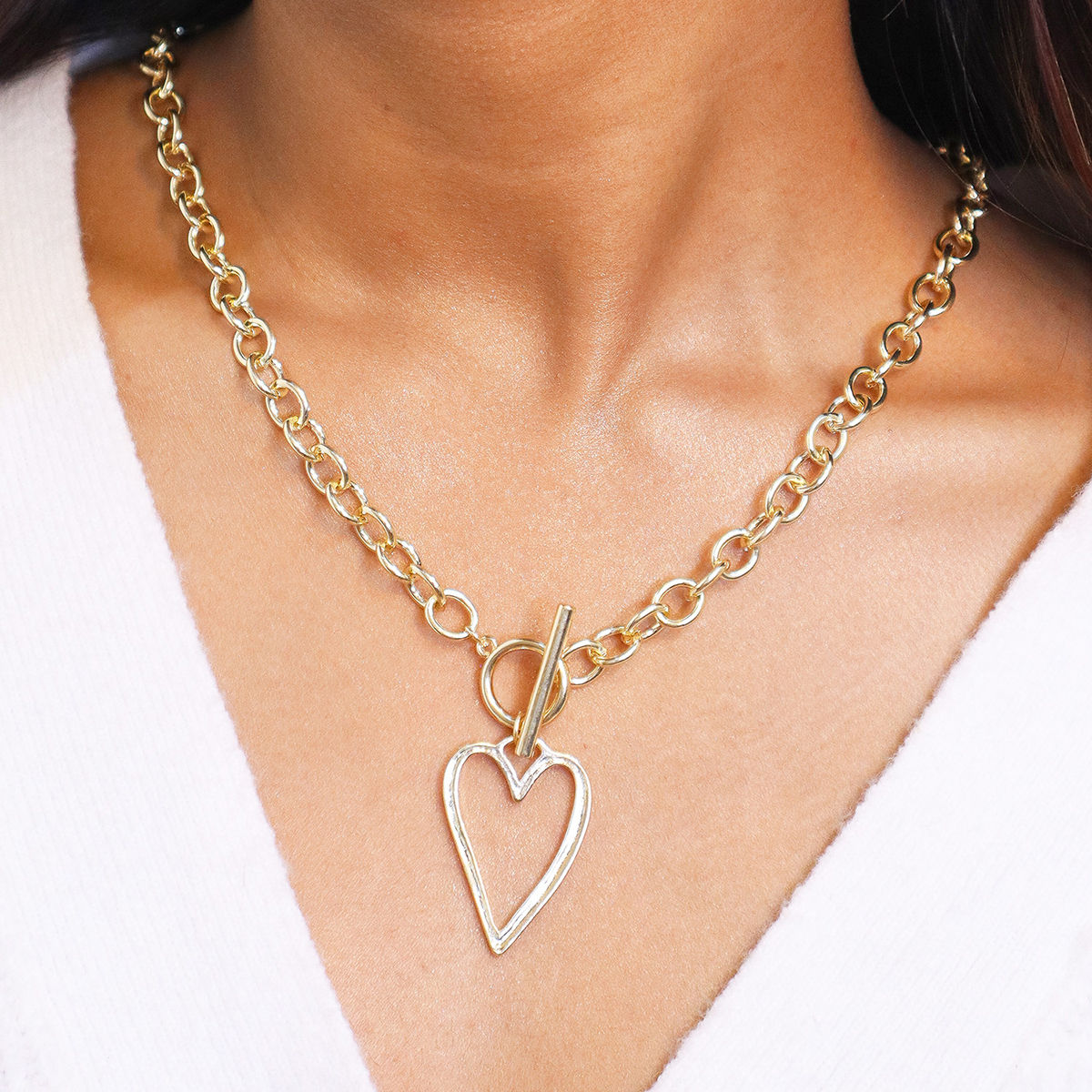 Heart Pendant Link Chain Silver Necklace –
