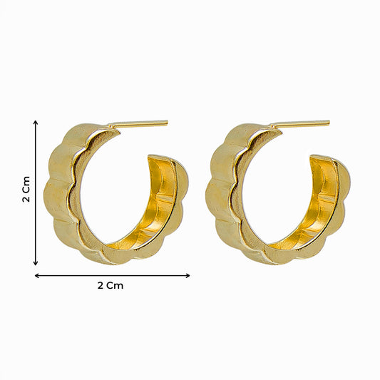 Minimal Gold Festive Scallop Hoops