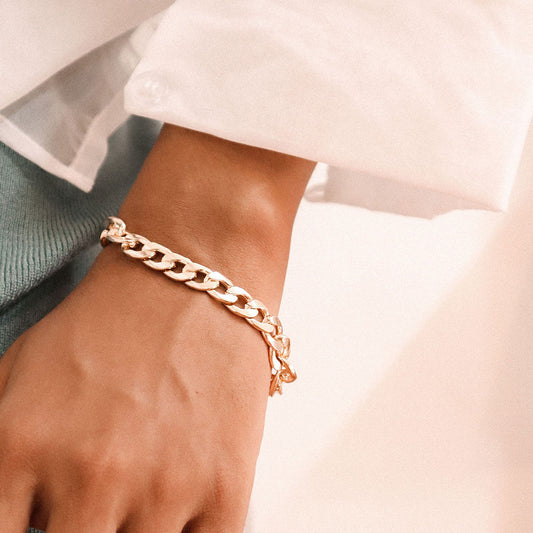 Contemporary Solid Gold Link Bracelet