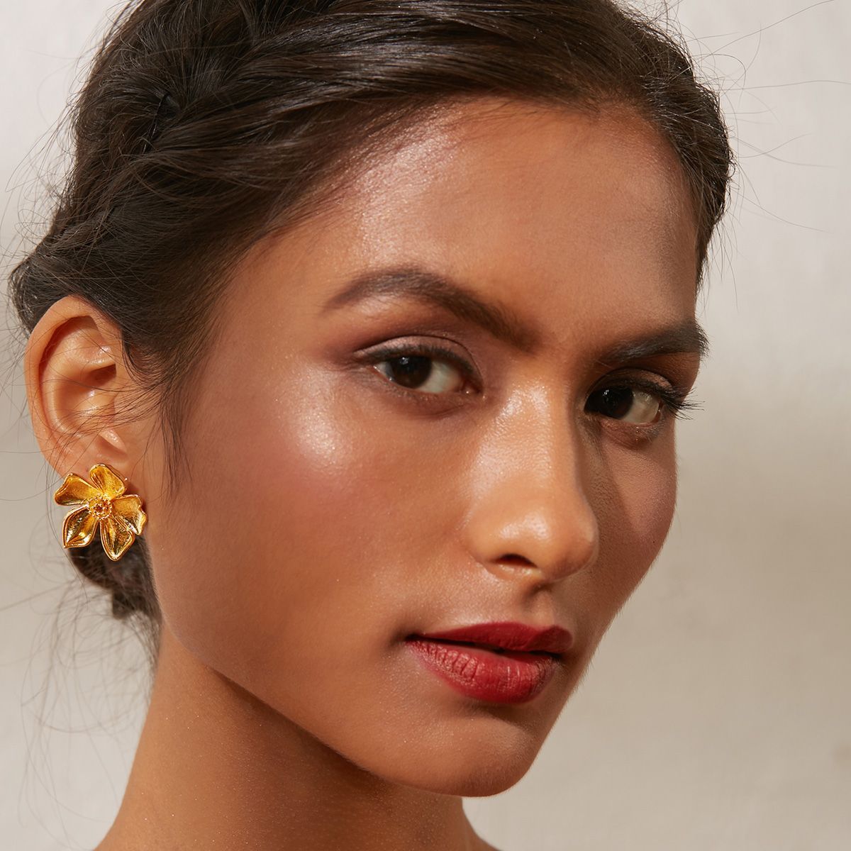 Flower-shaped Earrings - Gold-colored - Ladies | H&M US